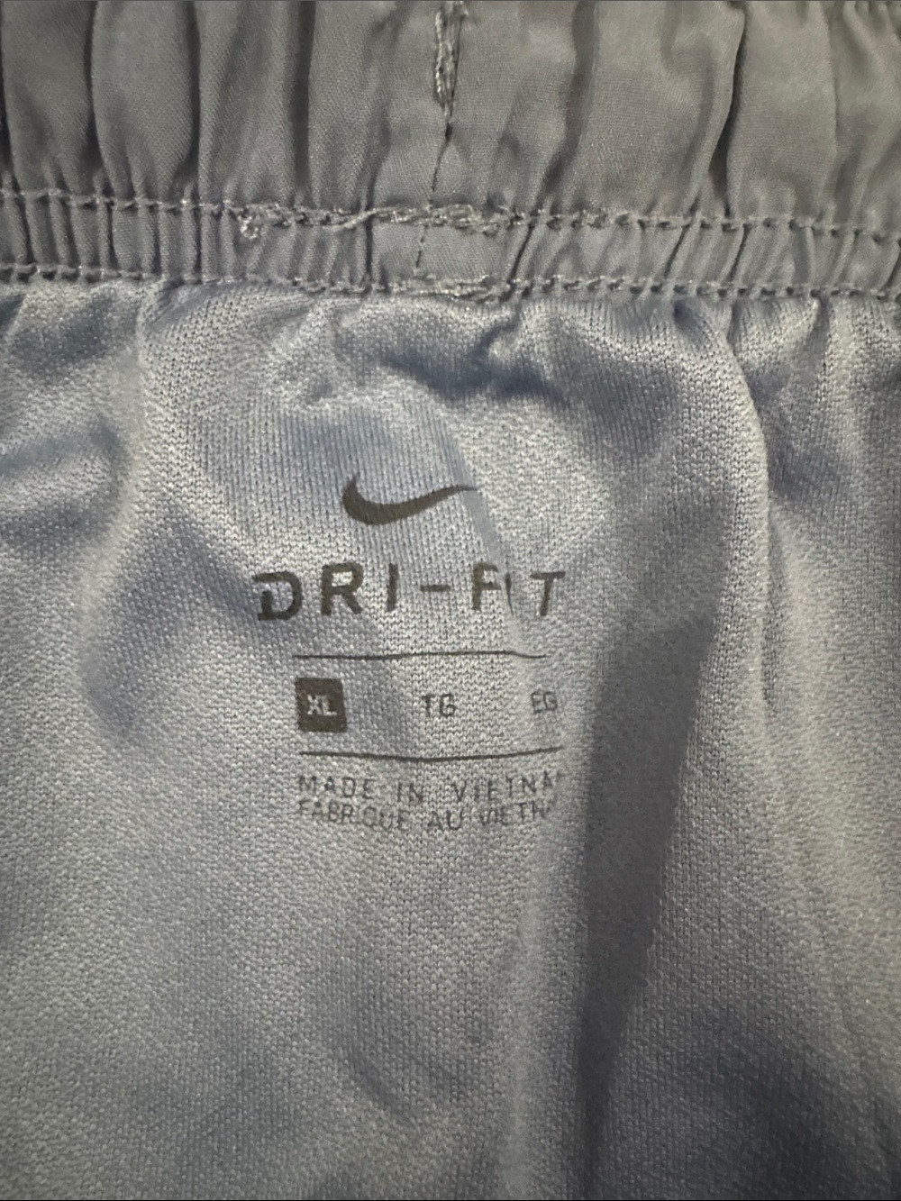 Nike Women’s (Sz XL) Tempo Running Shorts. Gray. 3” inseam. - Picture 3 of 5